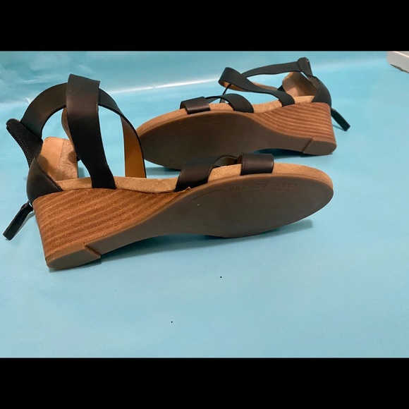 Black Wedges - Picture 2 of 2